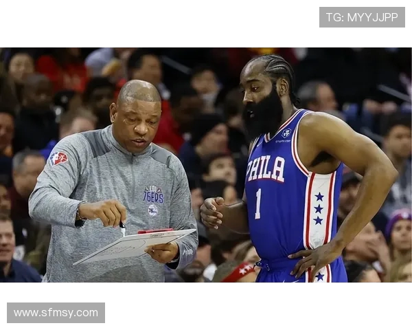 雷迪克两年前直言里弗斯执教顽疾总把球队当替罪羊从不担责 雷迪克两年前直言里弗斯执教顽疾总把球队当替罪羊从不担责